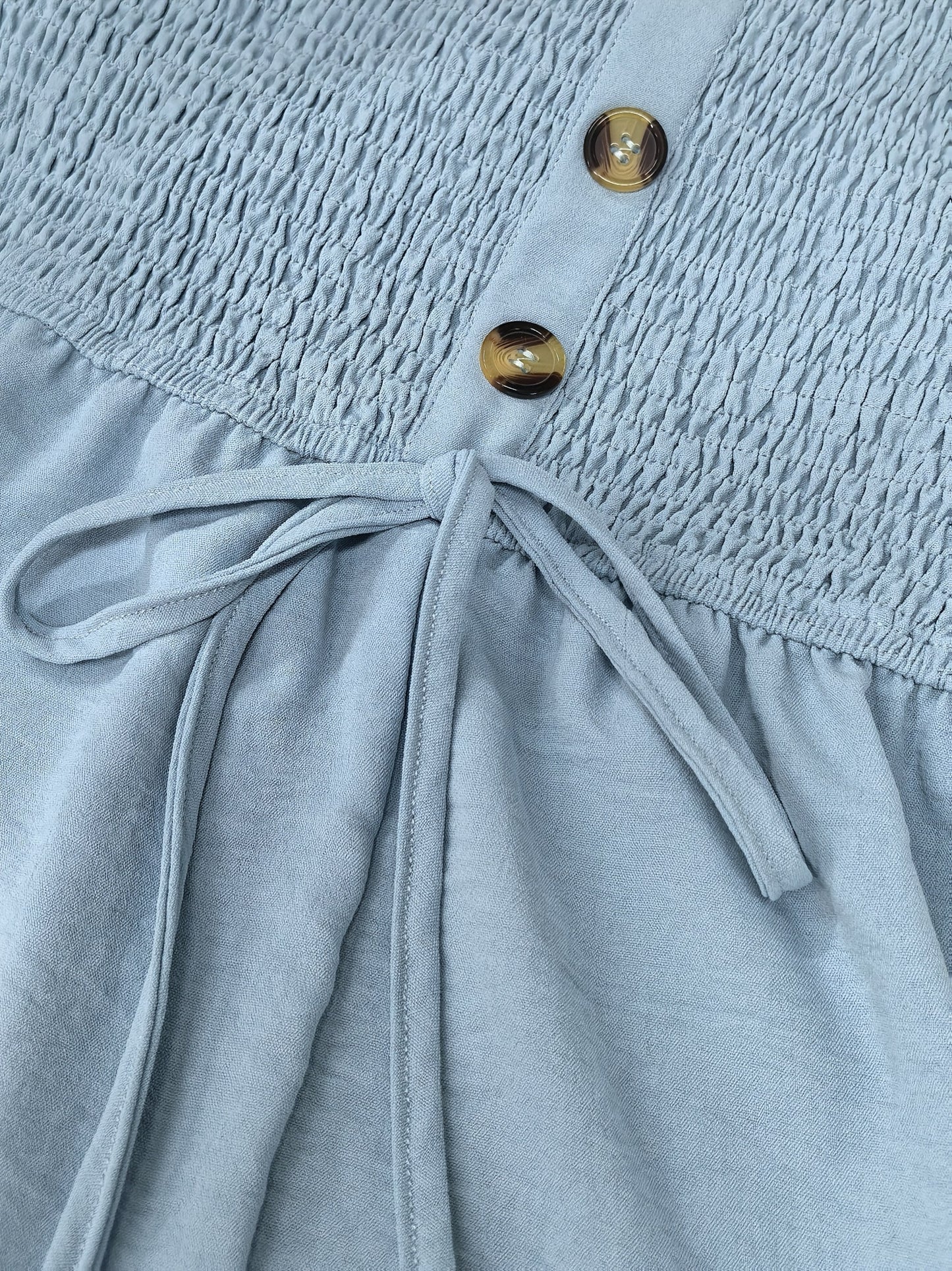 Combishort bustier femme à smocks et boutons décoratifs